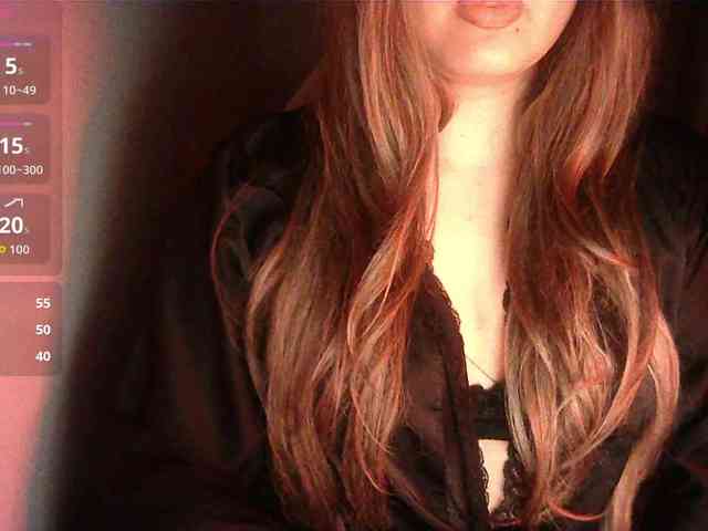 HoneyMoans webcam