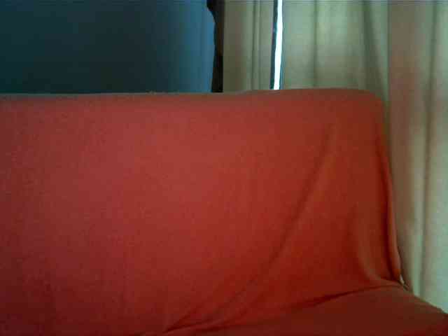 HoneyMoans webcam