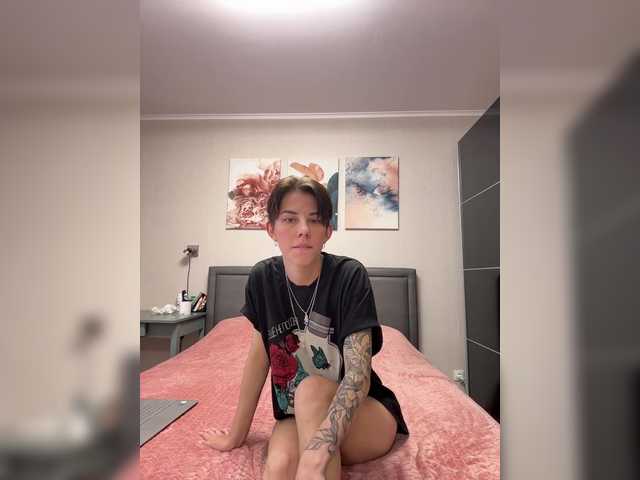 kata-conda live sex show