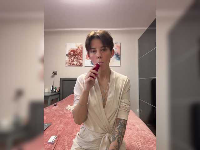Kata-Conda live cam on BongaCams