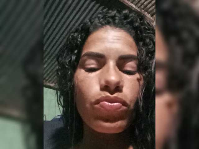 Profile and Statistics for Laprebersa71 on BongaCams