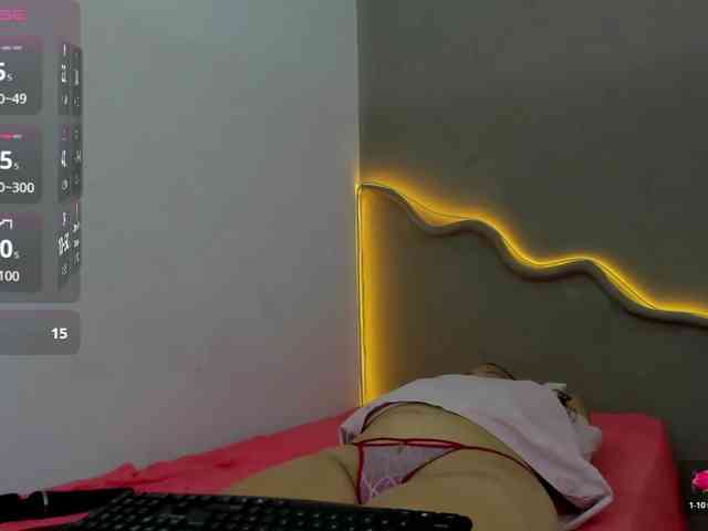 nicky-15 webcam