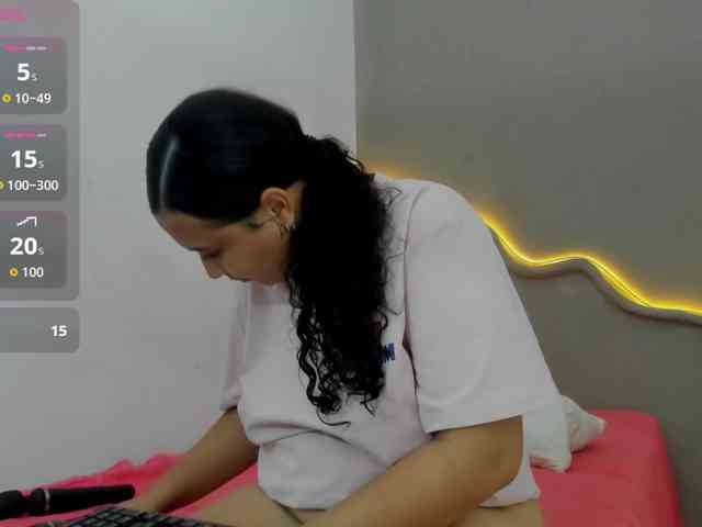 nicky-15 webcam