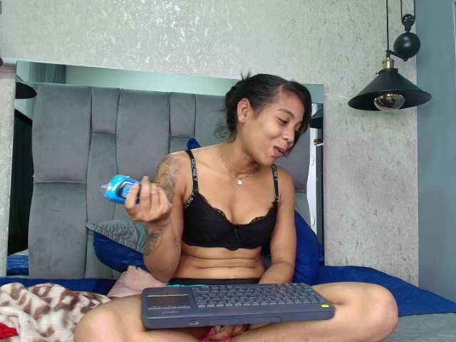MishaGuille live cam on BongaCams