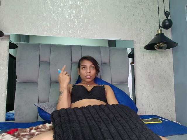 MishaGuille live cam on BongaCams