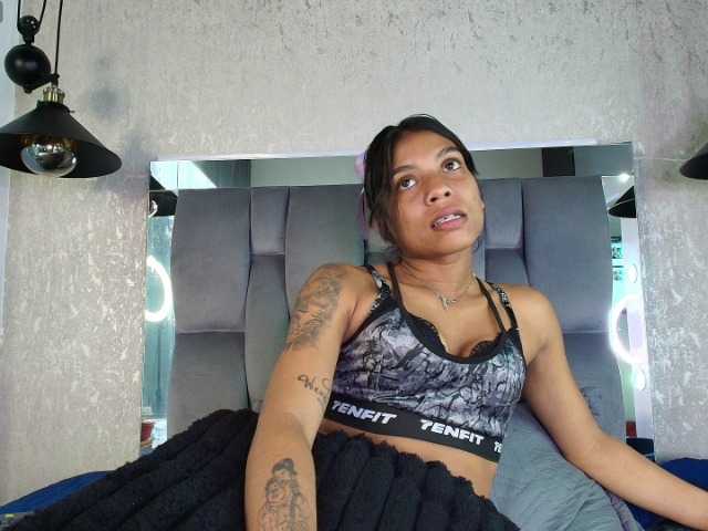 MishaGuille live cam on BongaCams