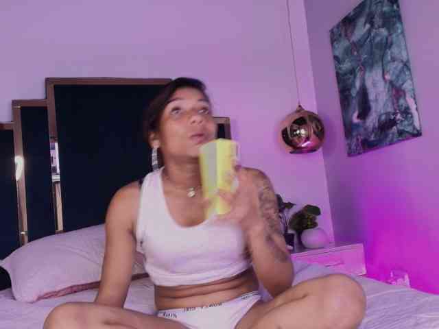MishaGuille webcam