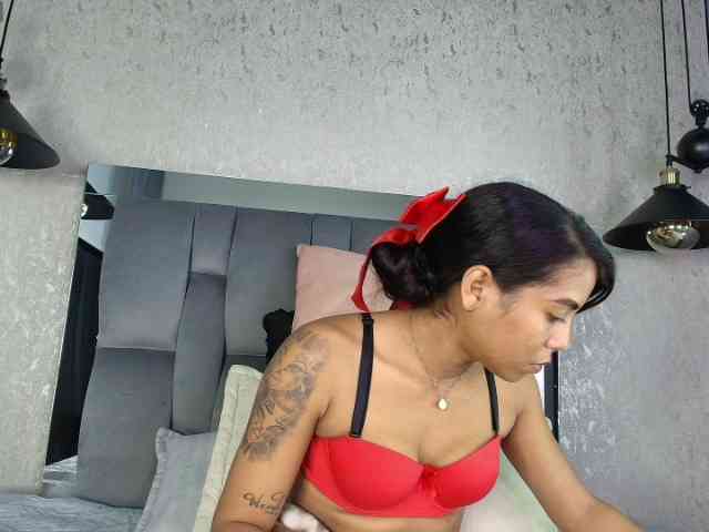 MishaGuille webcam