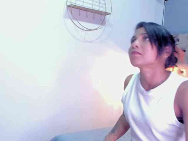 MishaGuille webcam