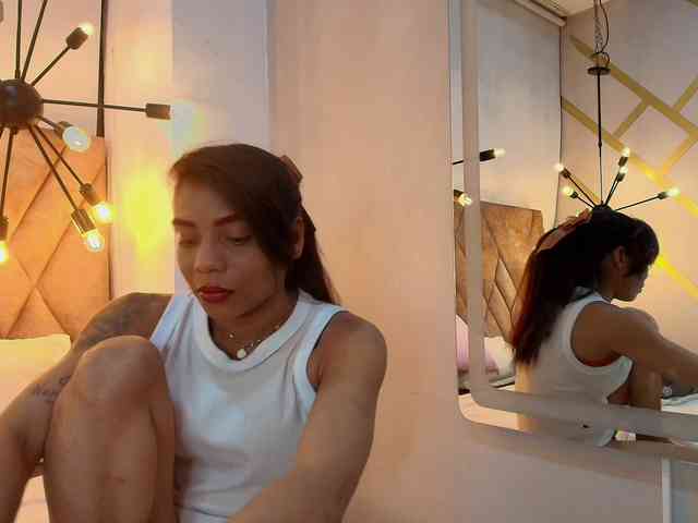 MishaGuille webcam