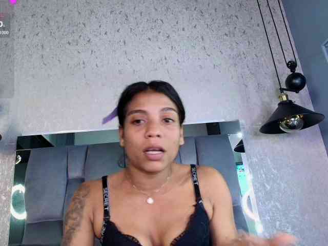 MishaGuille webcam