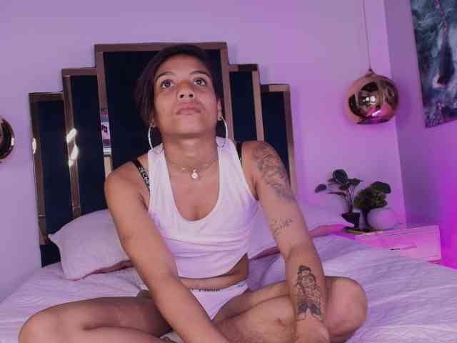 MishaGuille webcam