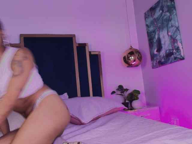 MishaGuille webcam