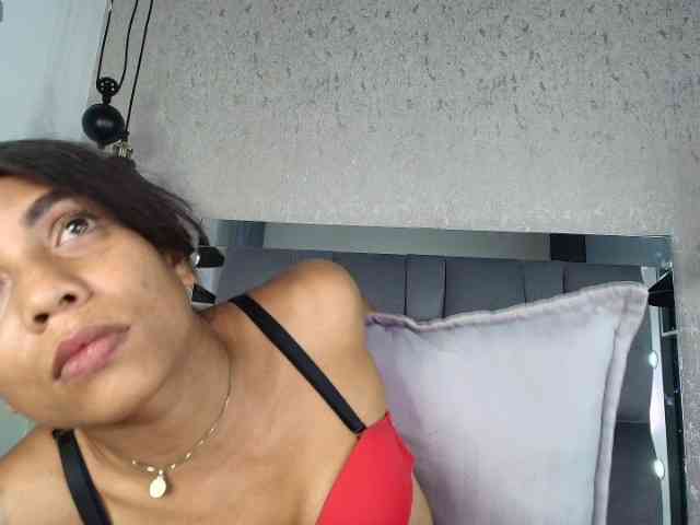 MishaGuille webcam