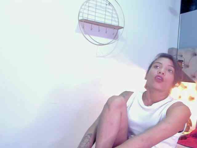 MishaGuille webcam