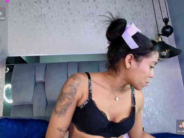 MishaGuille webcam