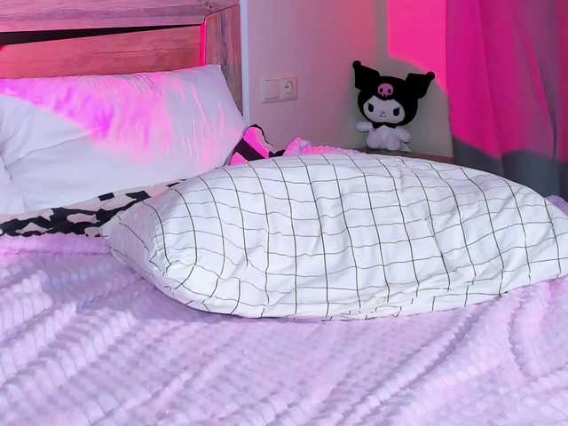 bloomsakura live cam on BongaCams