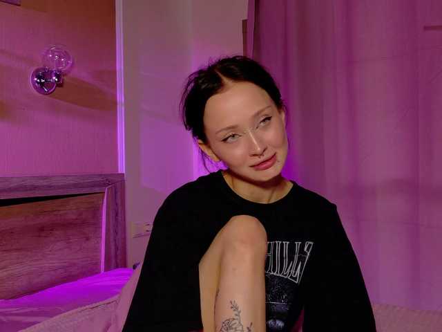 bloomsakura live cam on BongaCams