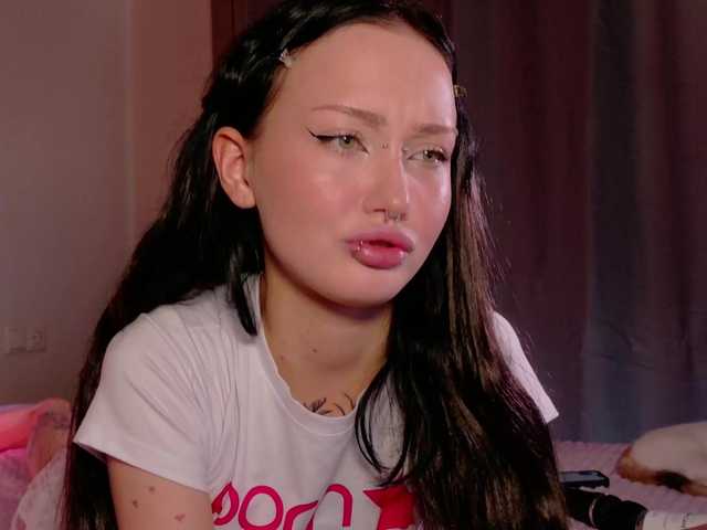 bloomsakura live cam on BongaCams