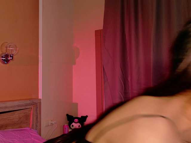 bloomsakura live cam on BongaCams