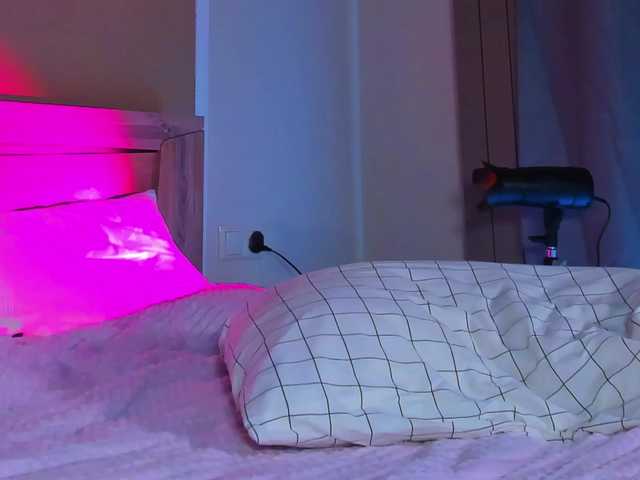 bloomsakura live cam on BongaCams