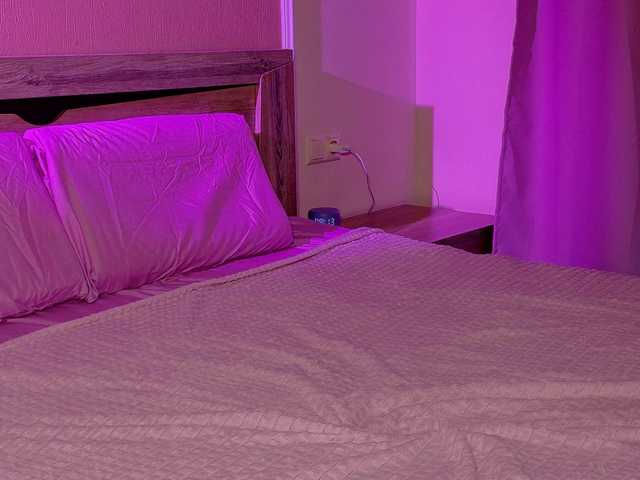 bloomsakura live cam on BongaCams