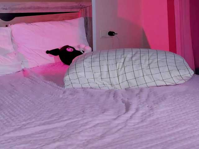 bloomsakura live cam on BongaCams