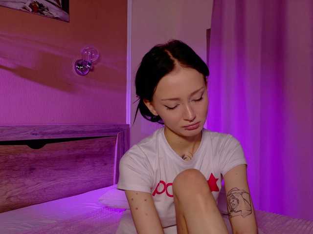 bloomsakura live cam on BongaCams