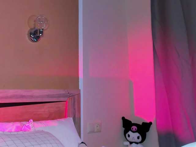 bloomsakura live cam on BongaCams