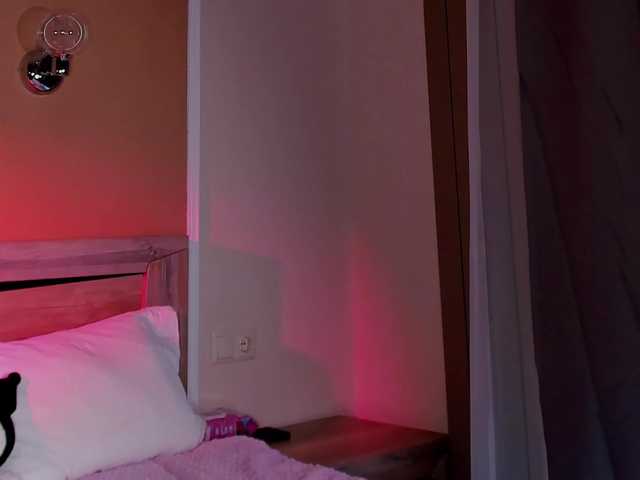 bloomsakura live webcam show