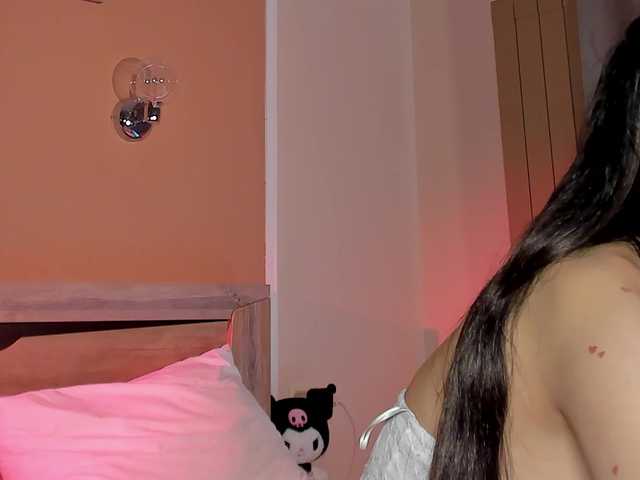 bloomsakura live cam on BongaCams