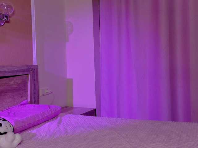 bloomsakura live cam