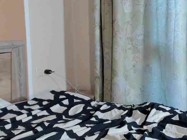 bloomsakura webcam