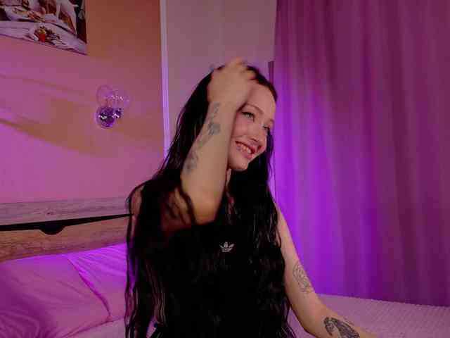 bloomsakura webcam