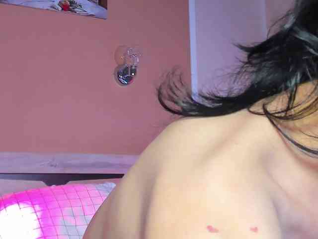 bloomsakura Sex Cam Show
