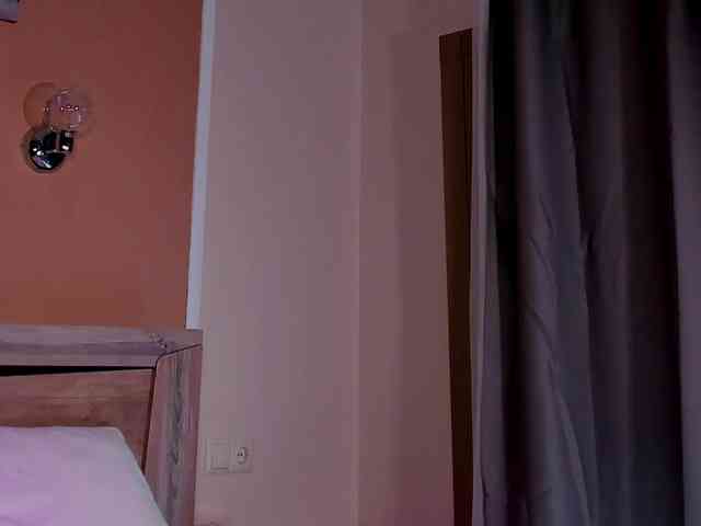 bloomsakura webcam