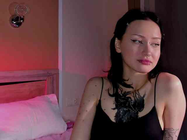 bloomsakura webcam