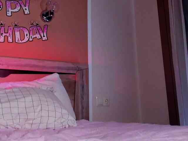 bloomsakura webcam