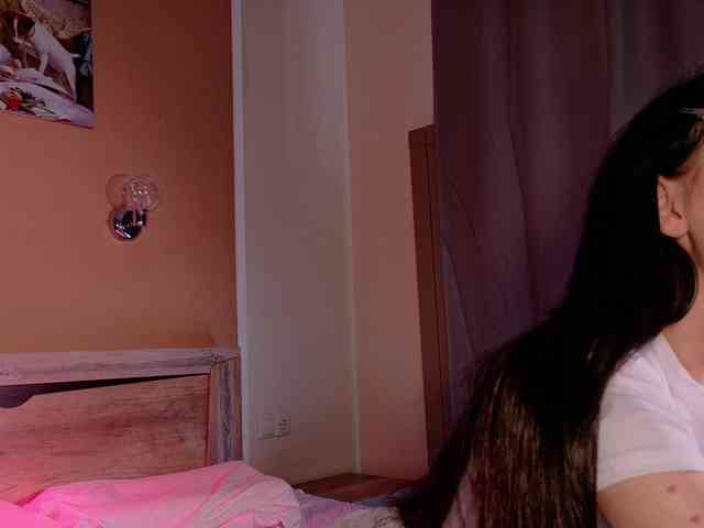bloomsakura webcam