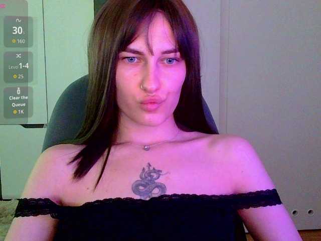 Lili-swet live cam on BongaCams