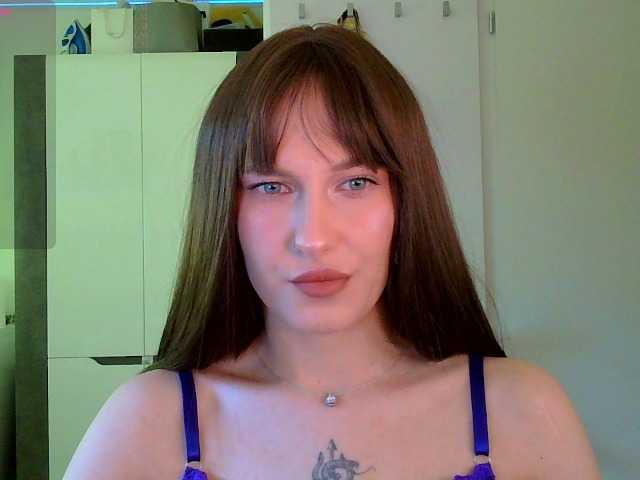 Lili-swet live cam on BongaCams