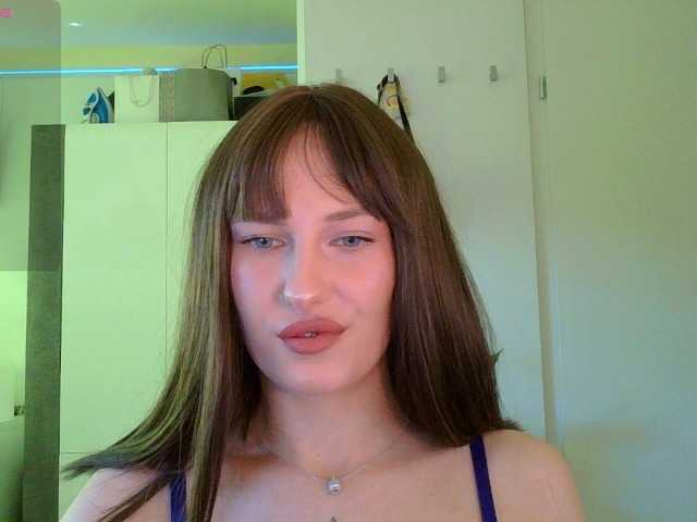 Lili-swet live cam on BongaCams