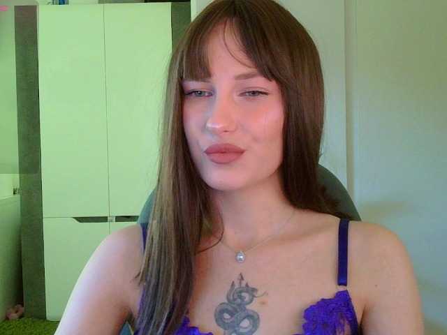 Lili-swet live cam on BongaCams