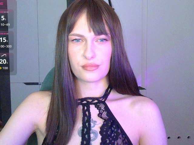 Lili-swet live cam on BongaCams