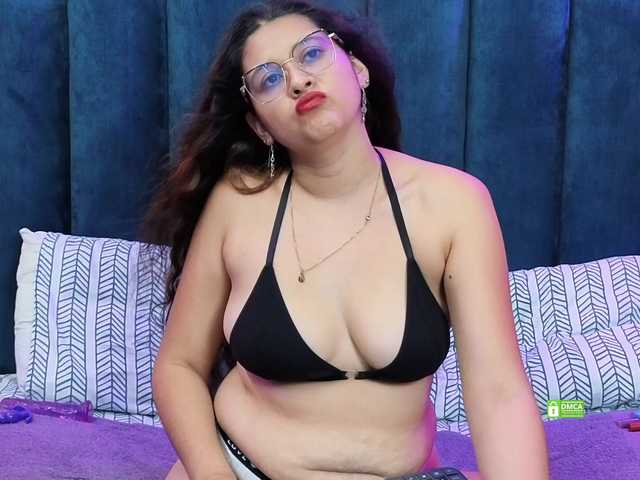 GraceThornton live webcam show