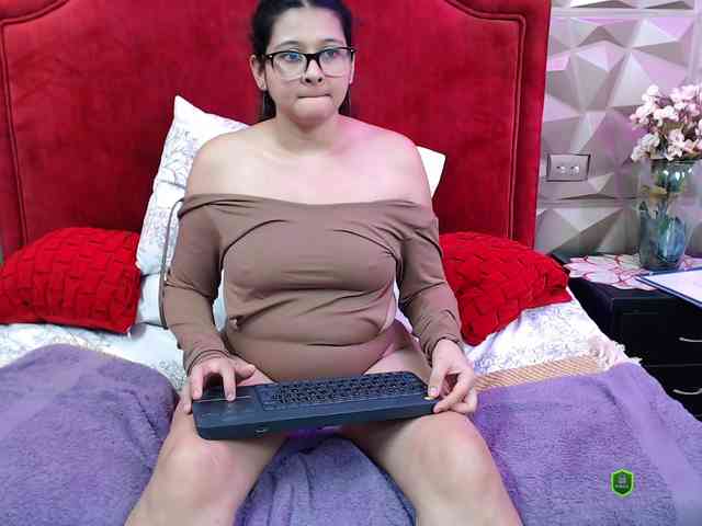 GraceThornton webcam