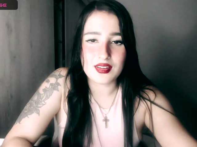 LisaNahyanOficial live cam on BongaCams