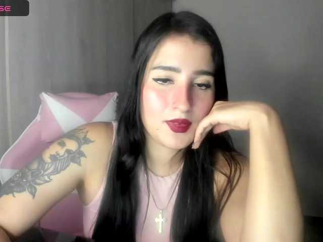 LisaNahyanOficial live cam on BongaCams