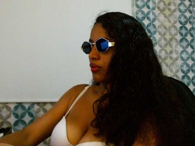 isabellacarson live cam on BongaCams
