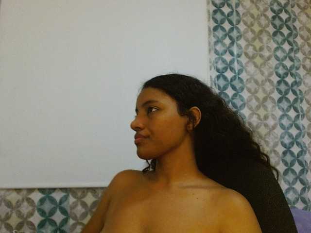 isabellacarson live cam on BongaCams